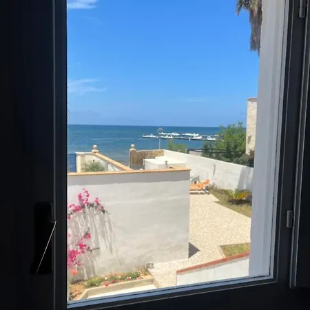 Giulia Sul Mare *