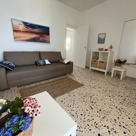 Giulia Sul Mare Villa Marausa