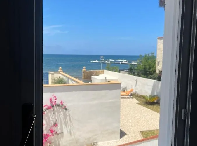 Giulia Sul Mare *